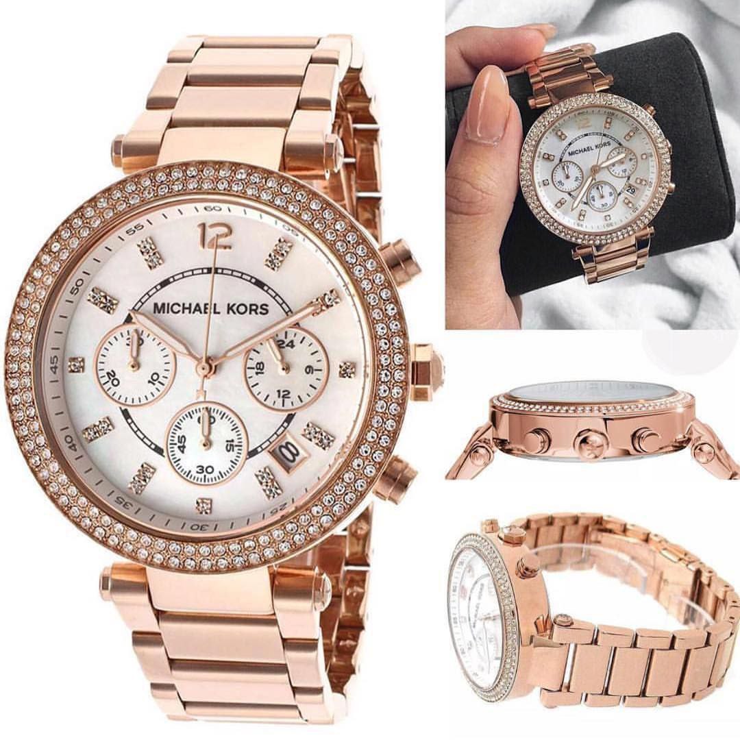Michael Kors Luxury Gold Stylish Elegant
