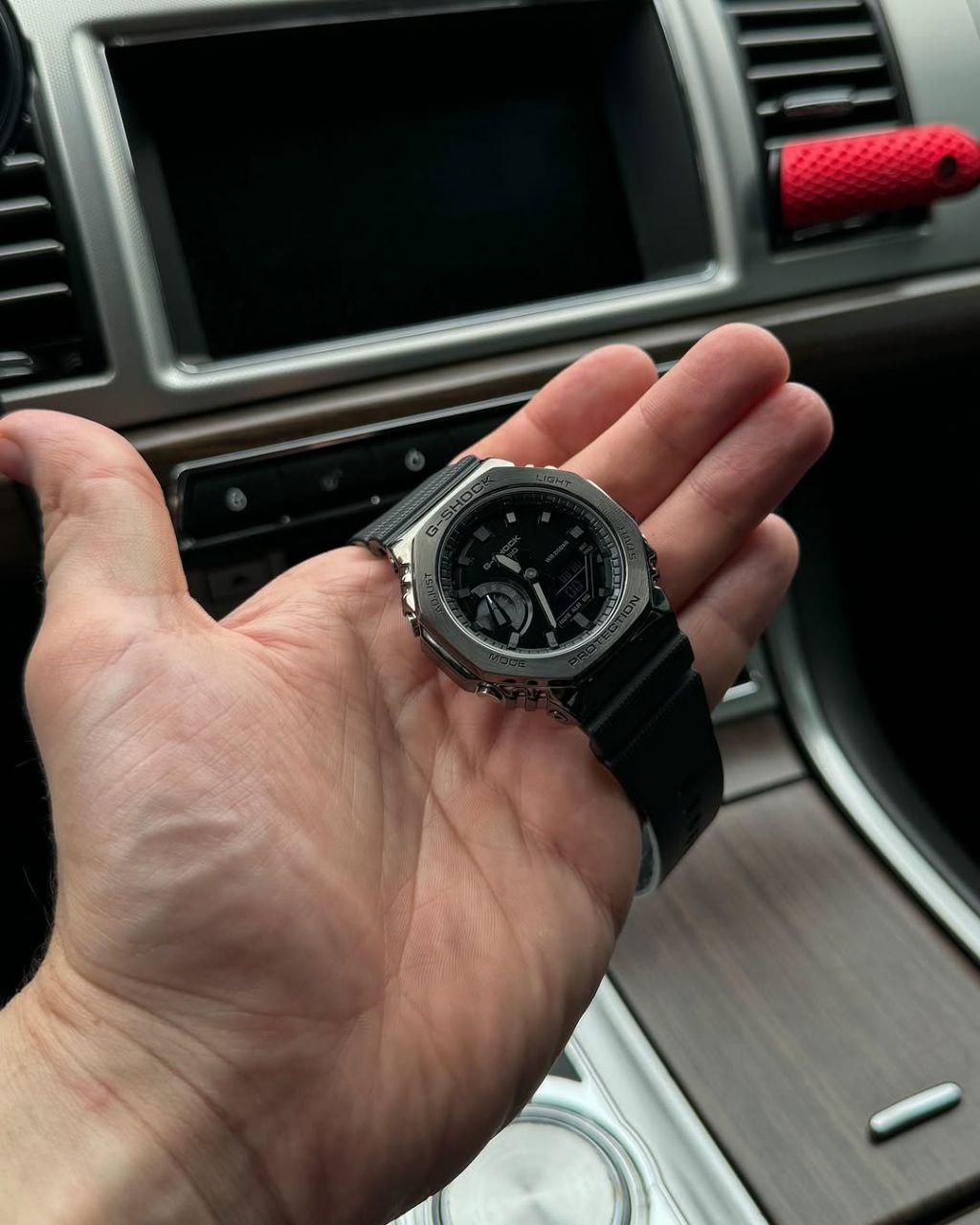 G-Shock GM2100 with black metal body