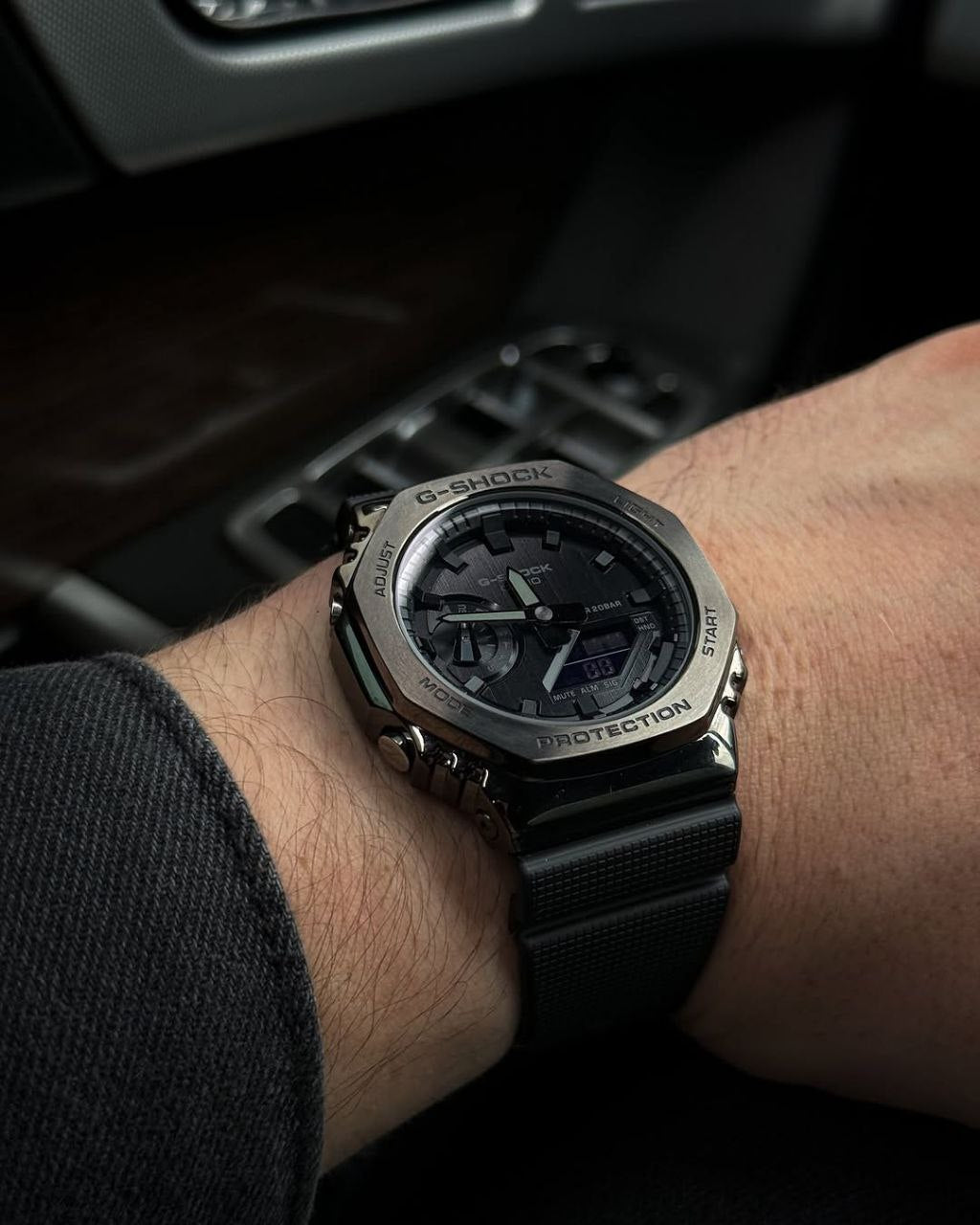 G-Shock GM2100 with black metal body