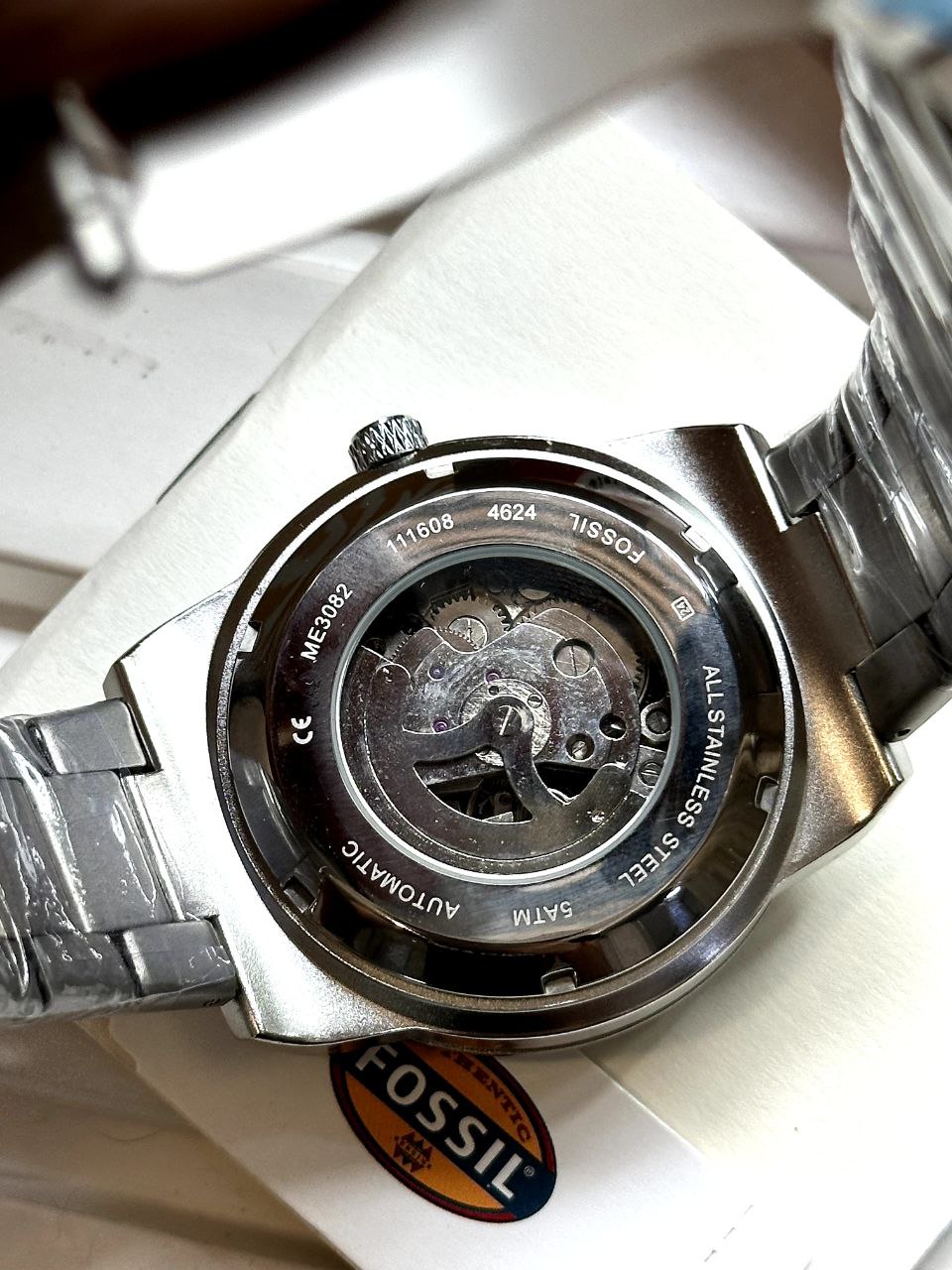 Daring and complex inside and out, our new motion-powered automatic Modern Machine makes an unforgettable impression on your outfit