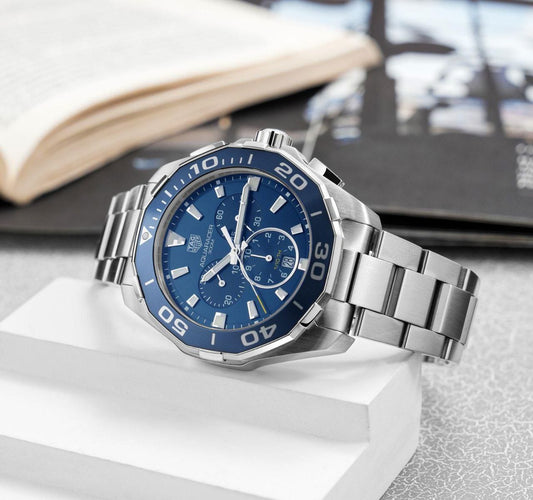 Its bold Black dial and striking design makes the TagHeuer Aquaracer a statement of sophistication