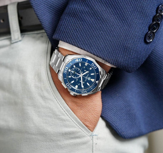 Its bold Black dial and striking design makes the TagHeuer Aquaracer a statement of sophistication