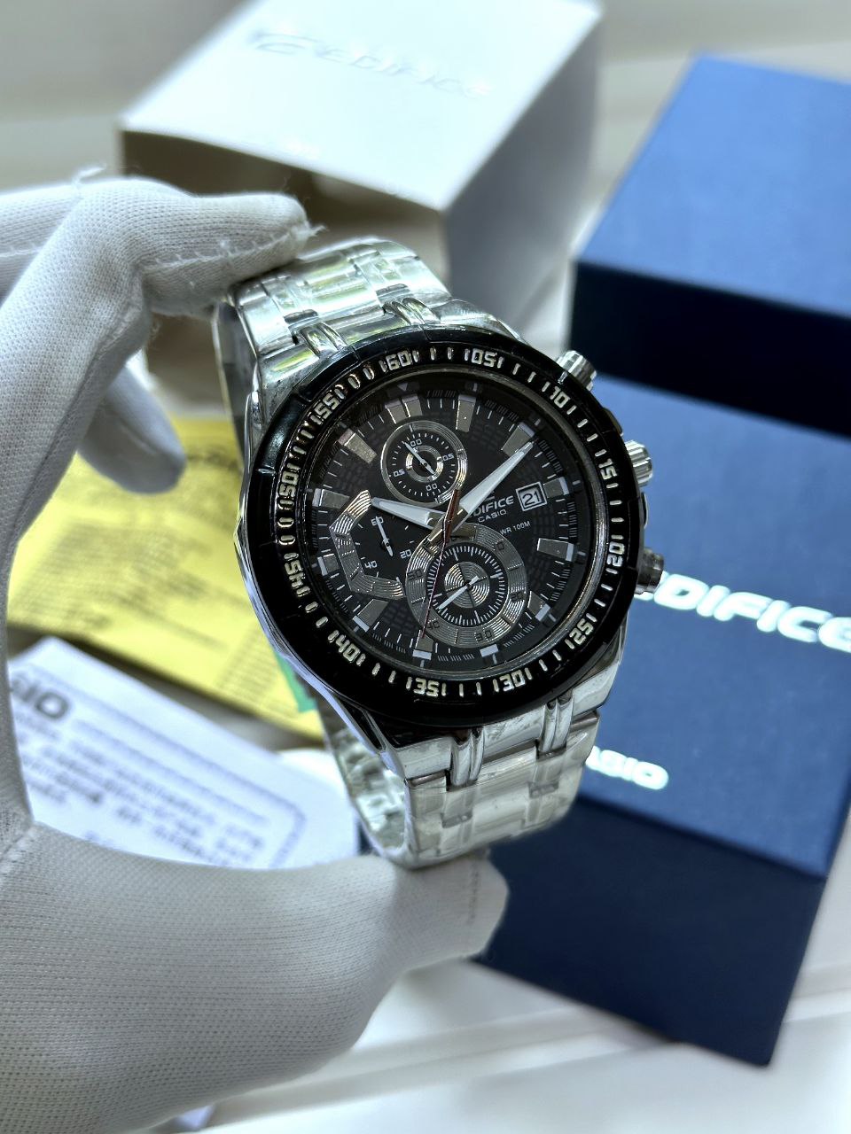 Casio EX190 EFR-539 DY is the perfect watch