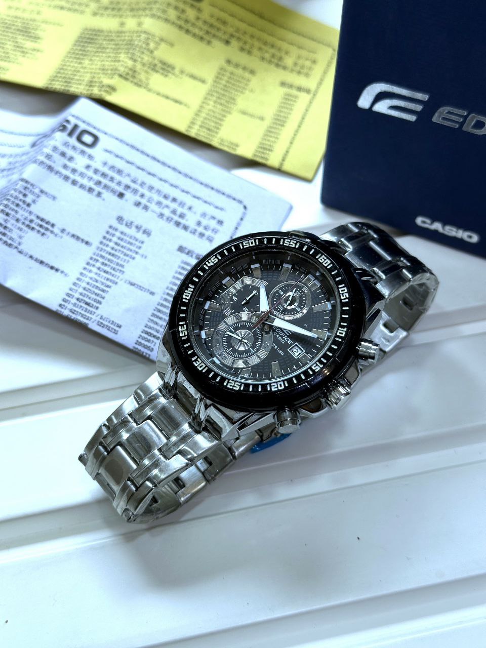 Casio EX190 EFR-539 DY is the perfect watch